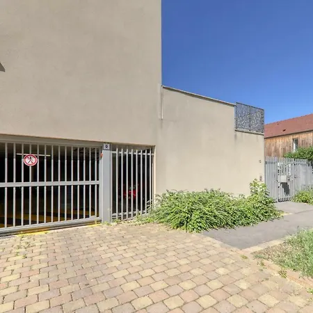 Chessy Park House Chessy (Seine-et-Marne)